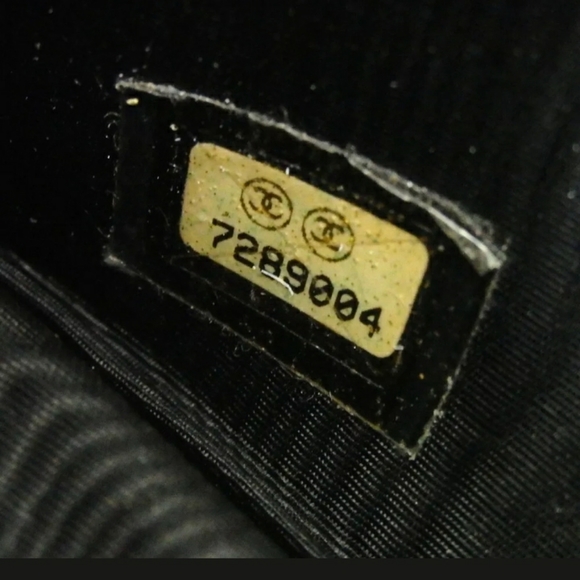 AUTHENTIC CHANEL 7289004 COCO BAR WALLET METAL. - Picture 7 of 11